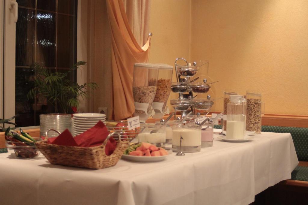 Akzent Hotel Hubertus メレ エクステリア 写真